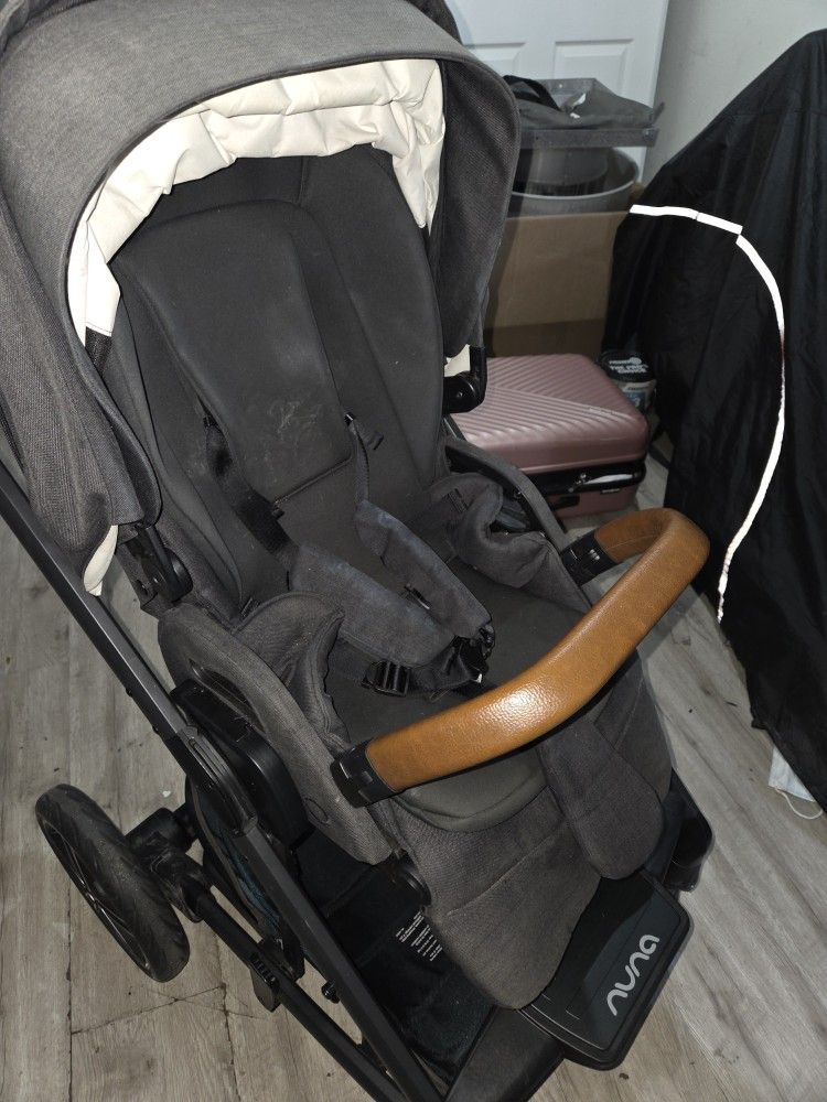 Nuna Mixx Next Baby Stroller Black