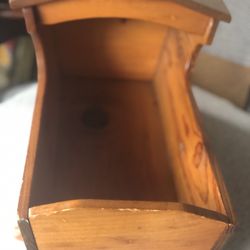 Baby Doll Cradle ...Vintage 