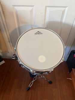 Kids drum (14”) with stand and drumsticks Eastrock