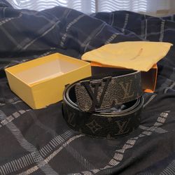 Louis Vuitton Monogram Leather Black Belt 105/42 