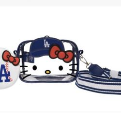 HELLO KITTY DODGE PURSE / NEW