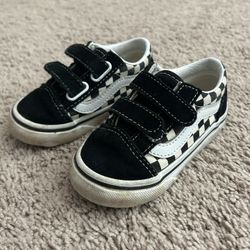 Toddler Classic Vans Tennis Shoes