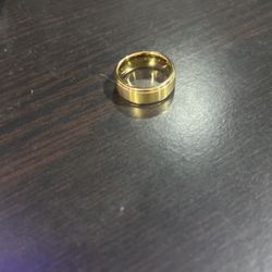tungsten carbide size 10 Gold 