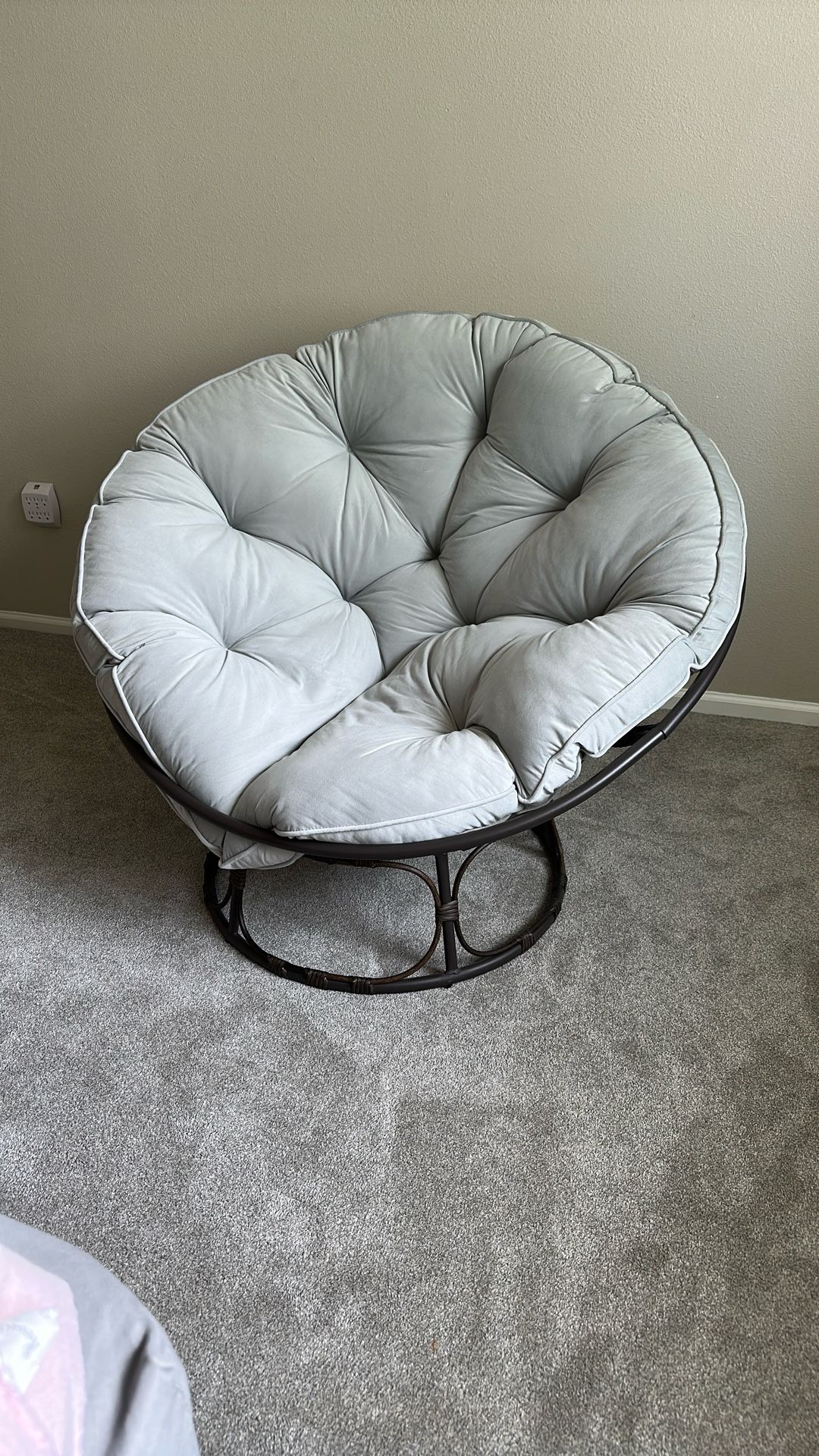 Papasan Chair - Like new