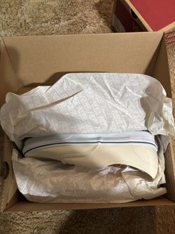 Vans Authentic Shoe White Size 8M