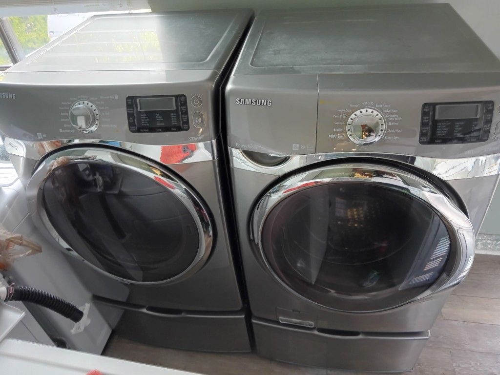 SAMSUNG FRONTLOAD WASHER AND DRYER