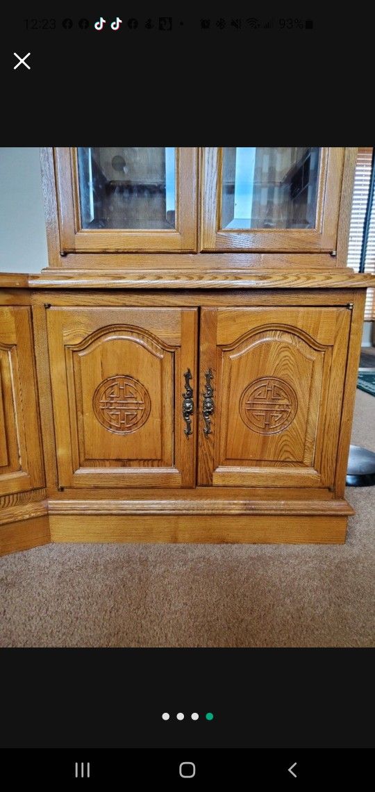 Oriental Entertainment Center