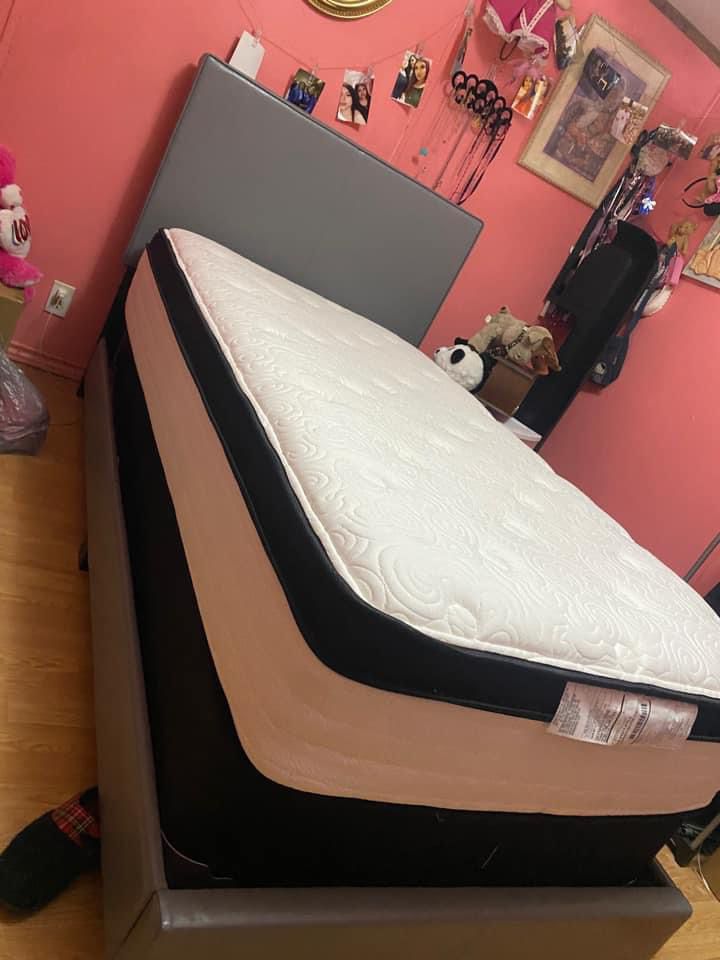 TWIN Size bed 