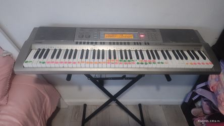 Casio WK 200 Keyboard