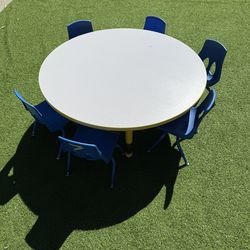 Lakeshore 48” Round Preschool Classroom Table w/ 6 Chairs – Daycare Furniture