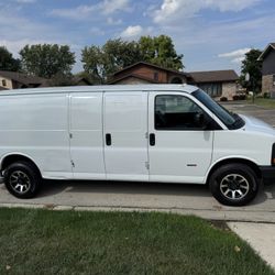 2010 Chevrolet Express 3500