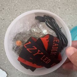 LZY LED Headlamp LY-5212 w Rechargeable Battery