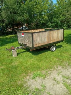 Utility trailer 6 ft wide 7 ft long with brand new trailer lights and harness