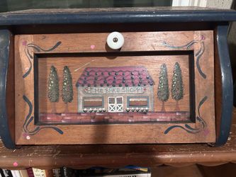 “Home Bake Shop” VINTAGE WOODEN bread box