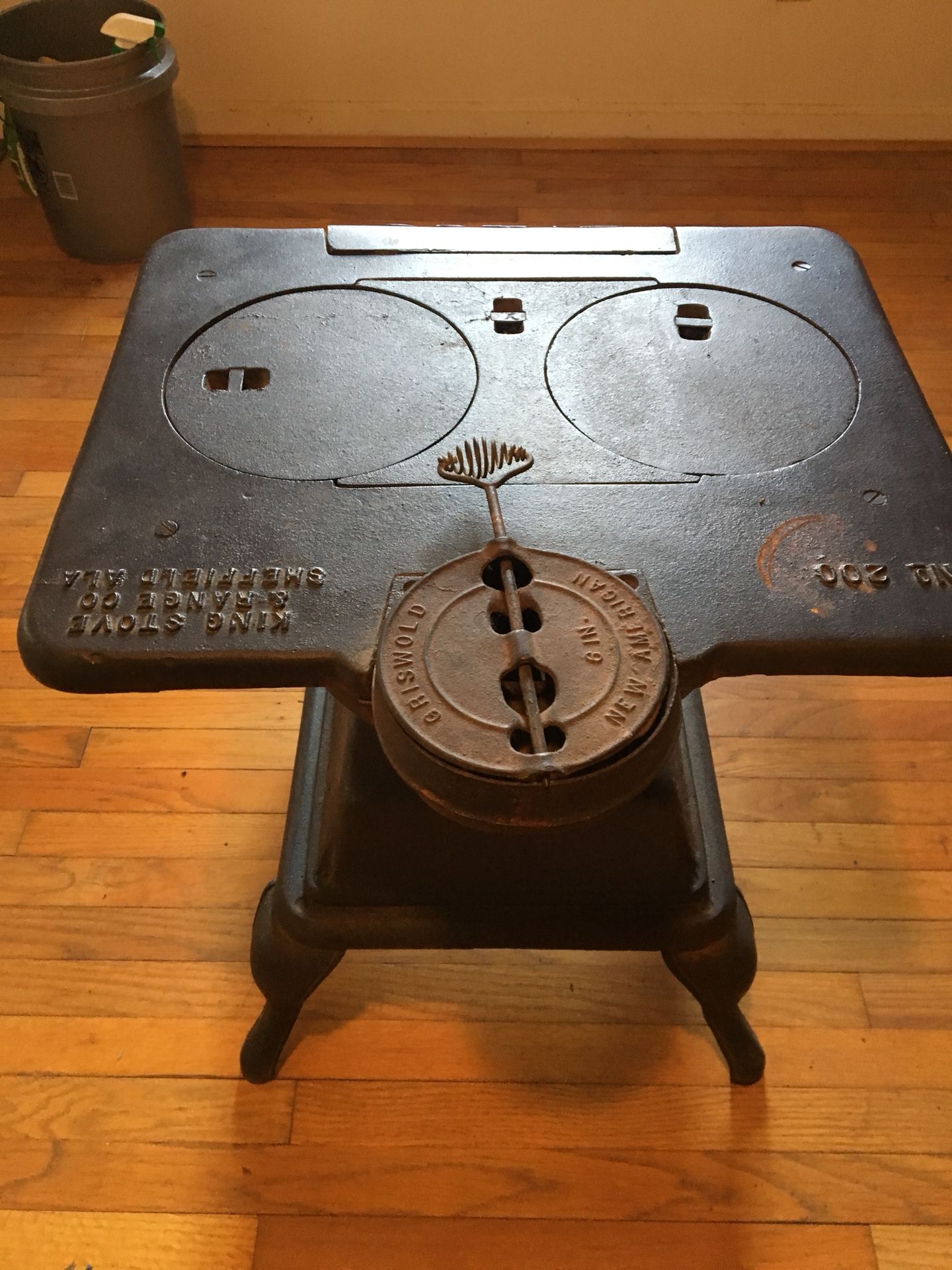 Cast iron stove no 200 Fatso / king stove and range co / grizwald 6 in. New  American for Sale in Virginia Beach, VA - OfferUp