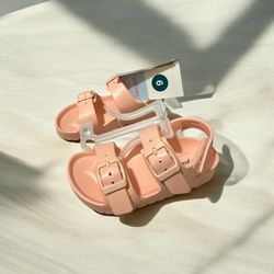 Brand New sandals 