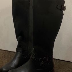 High Knee Black Boots 