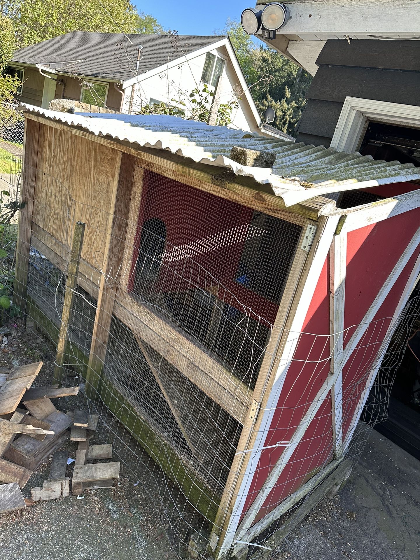 Used chicken Coop