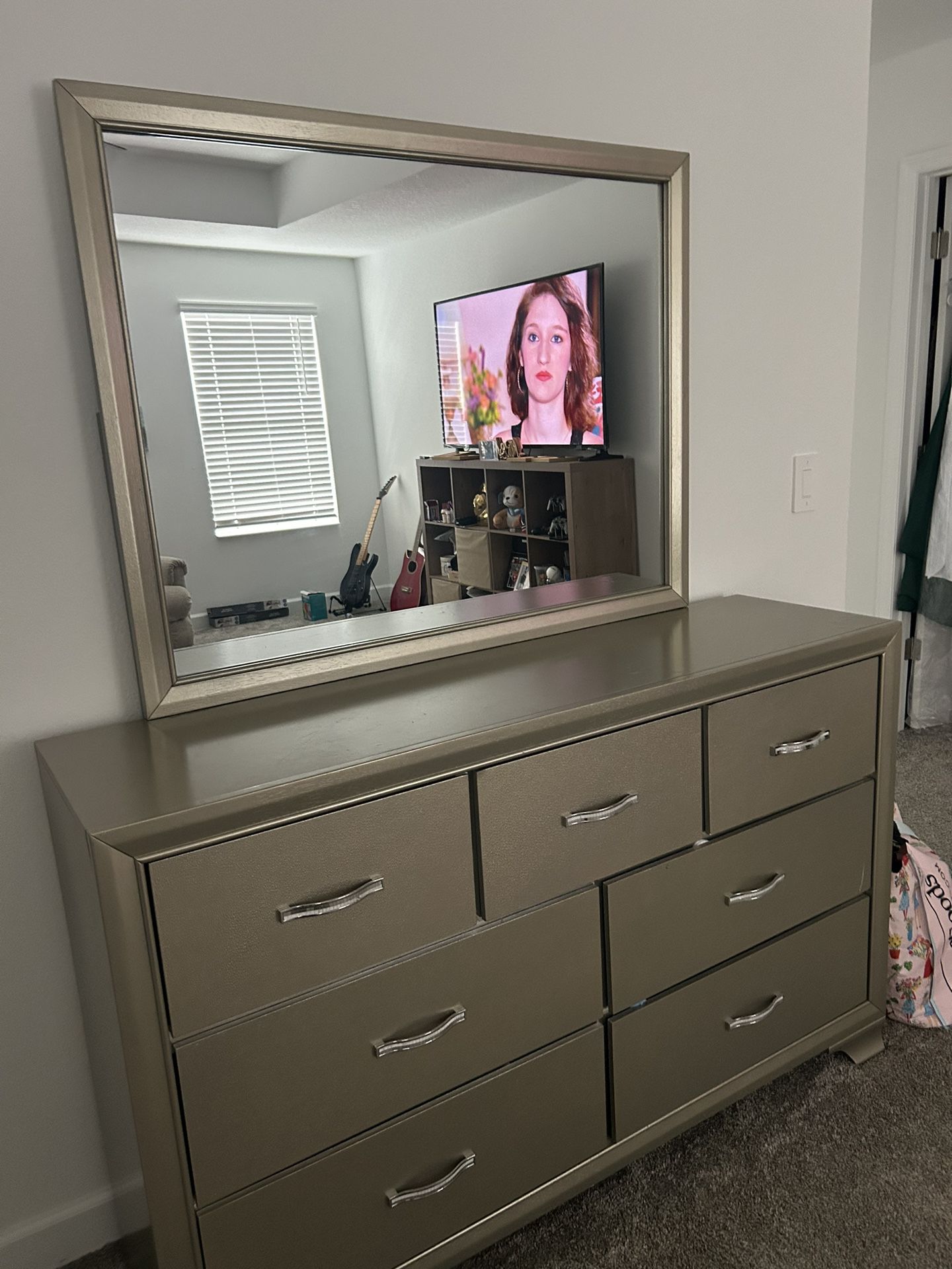 Dresser With Mirror And Nightstand Used 