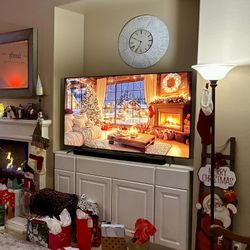 LG 65” OLED TV – OLED65B7P – Great Picture, Minor Color Issue