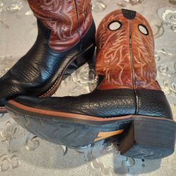 Ariat boots #8 1/2 EE