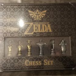 Zelda Chess Set (NIB)