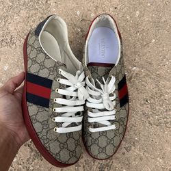 Gucci Shoes Size 9.5men