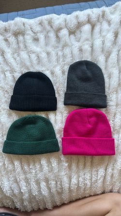 4-Pack Beanie Bundle – Pink, Gray, Green & Black – Slouchy + Skater Styles