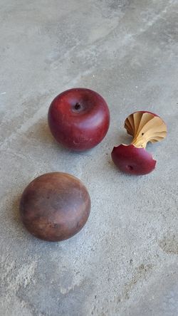 Wooden paper weights Apples 🍎
