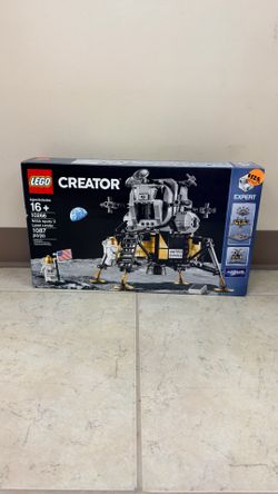 RETIRED LEGO CREATOR NASA APOLLO 11 LUNAR LANDER