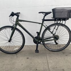 2022 Giant Escape - medium 