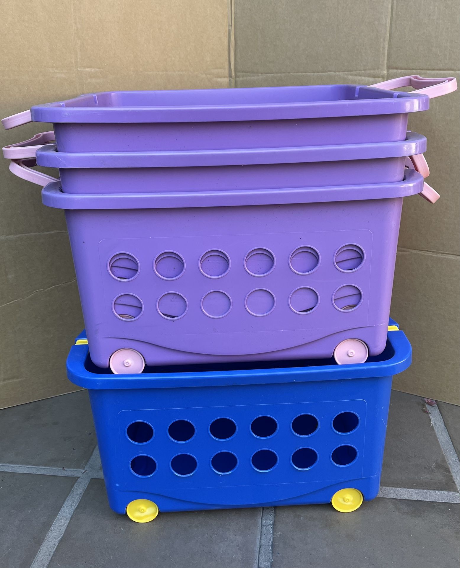 Sterlite Wheeled Stacking Baskets with handles