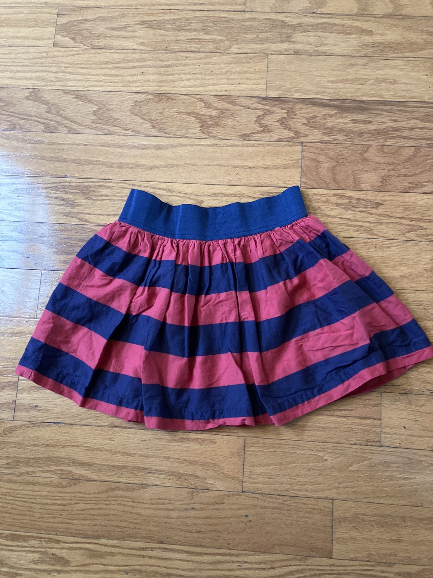 Like new Abercrombie & Fitch Ladies Skirt size XS