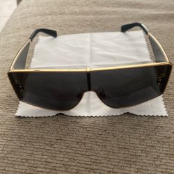 Dolce & Gabbana shades