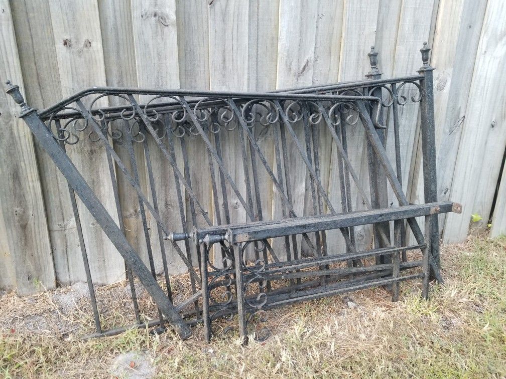 Solid Wrought Iron Railing 5 Pieces