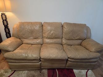 7 ft leather reclining couch