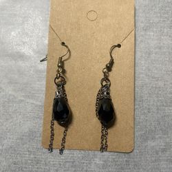 Black Beads On Gunmetal Chains
