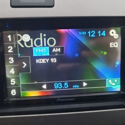 PIONEER DOUBLE DIN WITH BLUETOOTH 