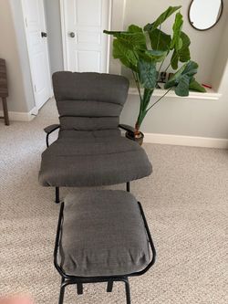 Gray Accent Chair with Ottoman
