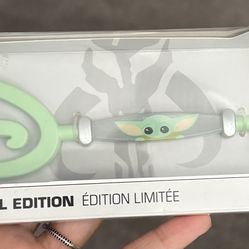 The Mandalorian The Child Collectible Key
