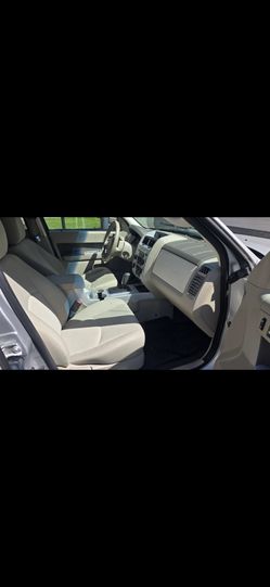 2009 Mercury Mariner