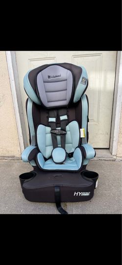 SAFETY booster seat