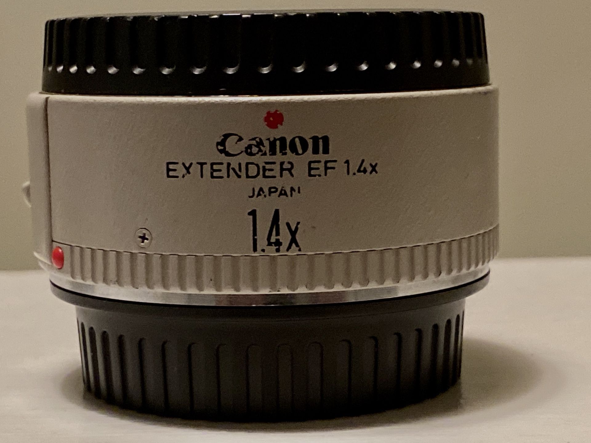 Canon 1.4x teleconverter for L series USM & IS lenses
