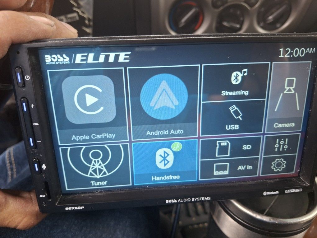 STEREO BOSS AUX USB BLUETOOTH APLE CAR PLAY ANDROID GOOD CONDICIÓN ABLO ESPAÑOL