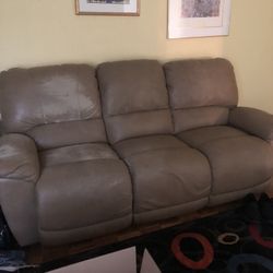 Couch-reclining 