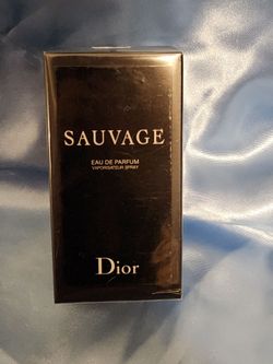 Dior Sauvage Eau de Parfum Vaporisateur Spray 3.4 fl oz Regular Size