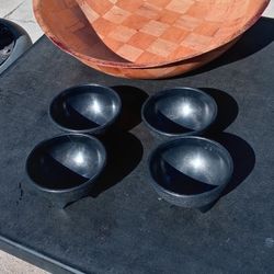 Sauce Bowl And Salad Bowl