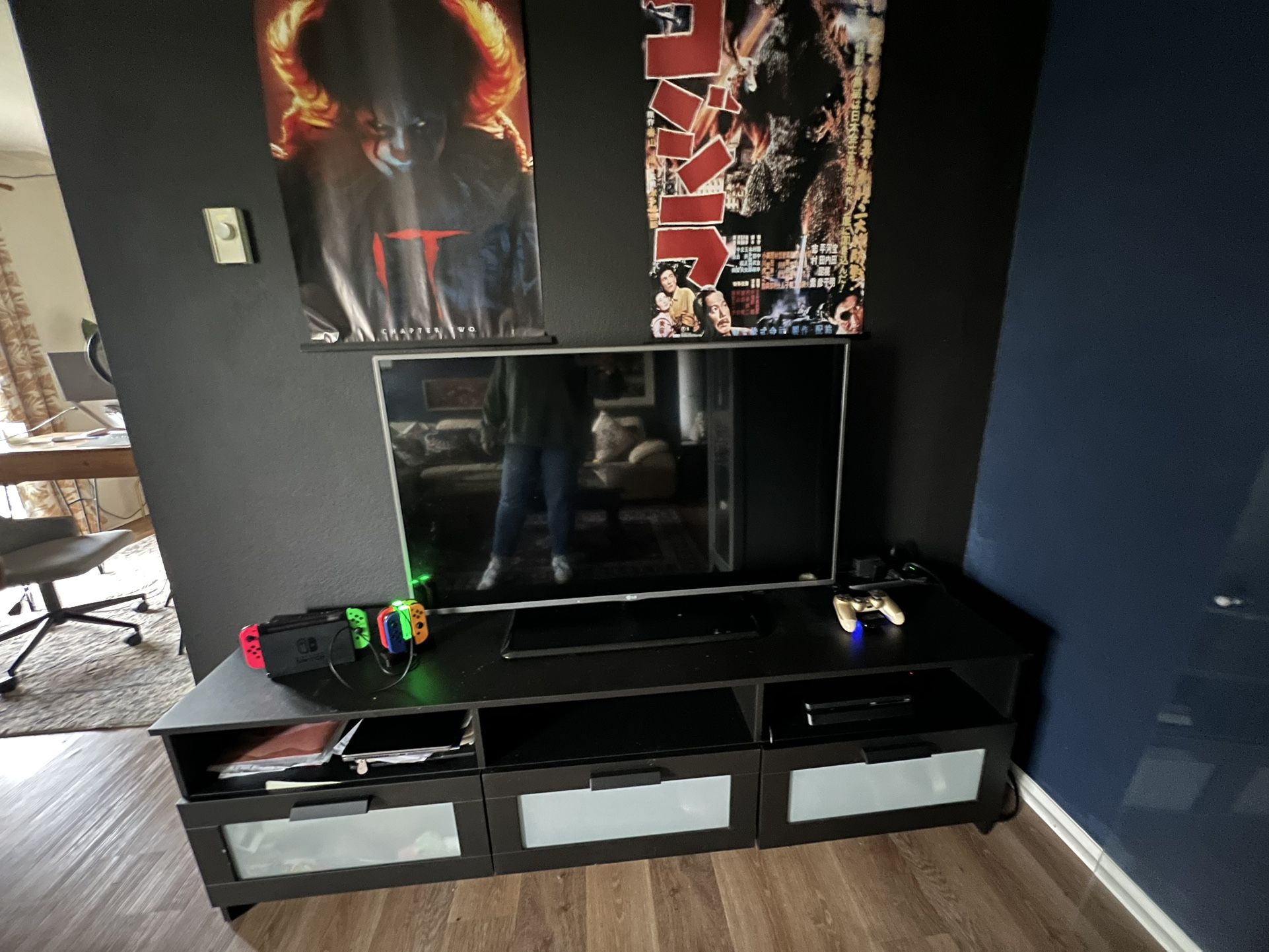 55” LG TV