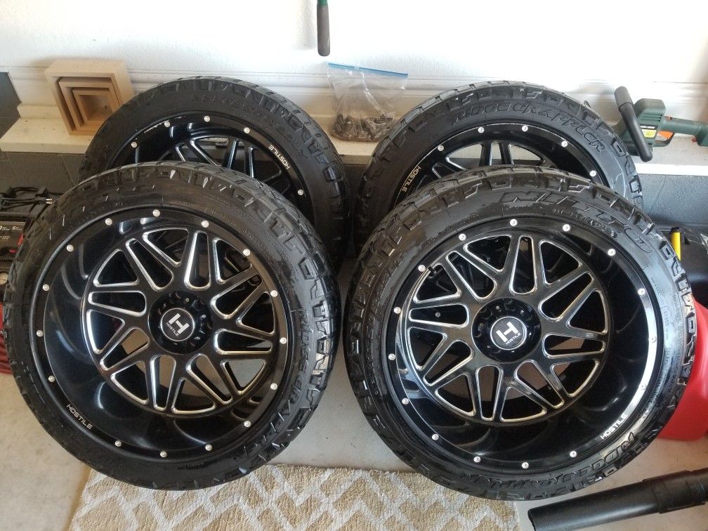 22x12 44 offset hostile sprockets gloss black milled 33x12.5 nitto ridge grapplers for Sale in