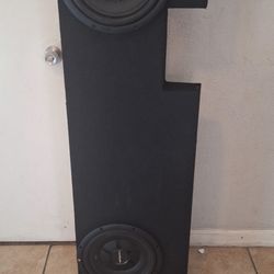 Rockford Fosgate 12” 1000 Watts  Amp Boss 1600 Watts 